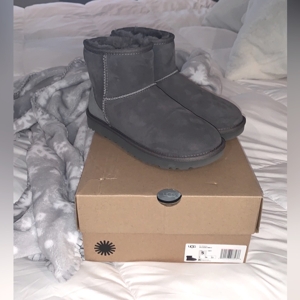 UGG Classic Mini Boots